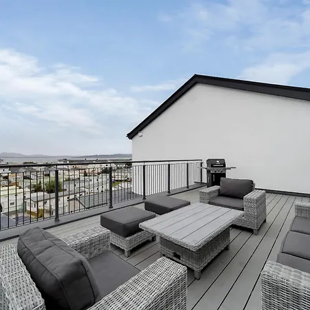 Bayview 3-bedroom Sea View * Downings